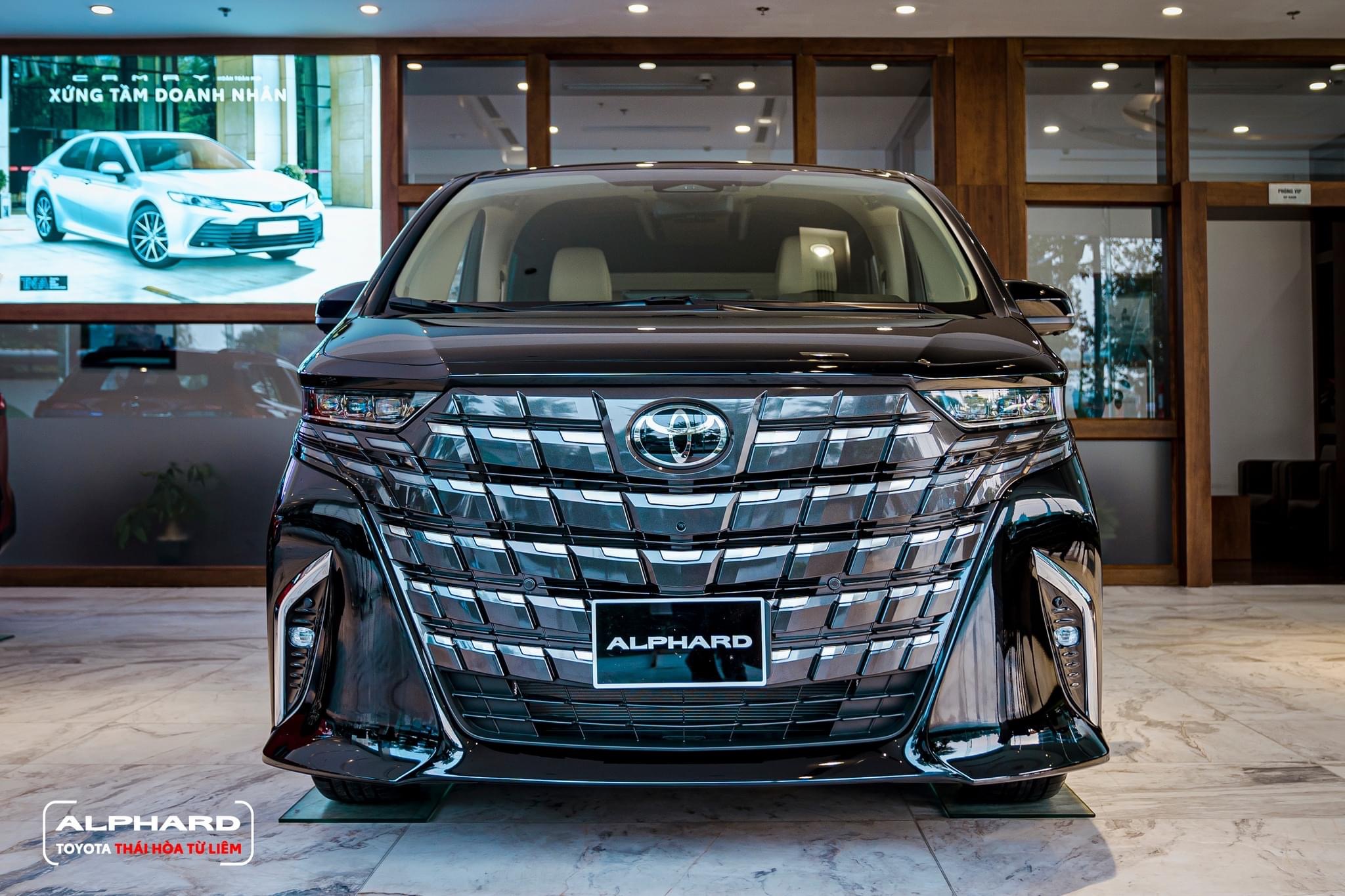 IMG 9126 Toyota Alphard 2026